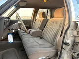 Ford Crown Victoria 1998 V8